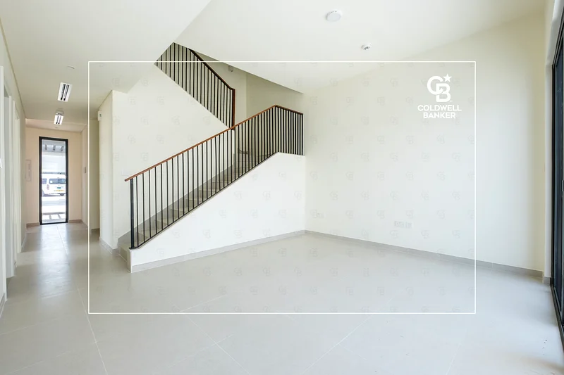 Brand New | Single Row | Huge Private Garden63806287938051112