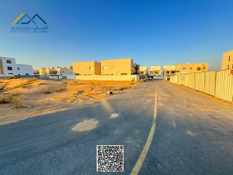 Freehold for all nationalities, two plots of land, corners of streets, next to each other63197613879683114