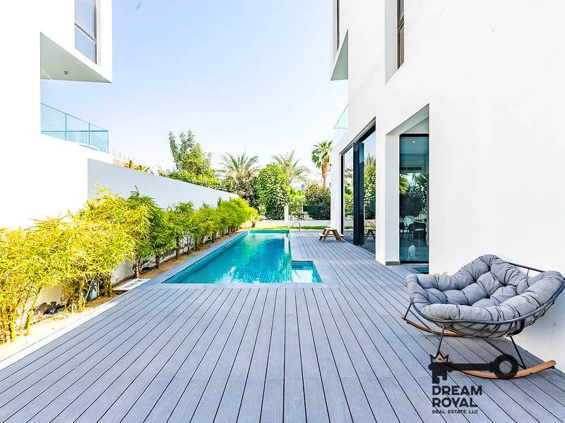 Facing Lagoon | Perfect view | Unfurnished63916641420801113