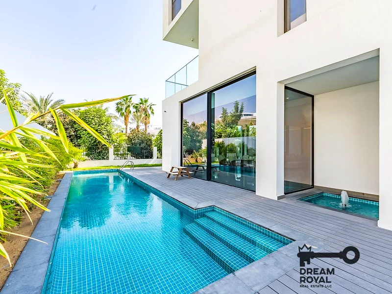 Facing Lagoon | Perfect view | Unfurnished63916641420801114