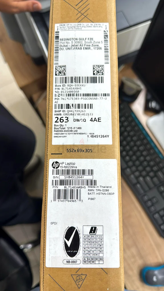 جهاز كمبيوتر محمول HP-15، معالج i7، الجيل الثالث عشر، جديد (تم استخدامه مرة واحدة)63164784573953111