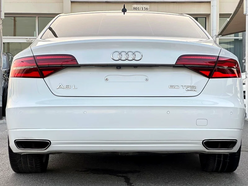 Audi A8L GCC 2017 Excellent Condition Full Option63225313830018113