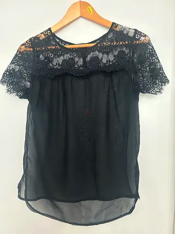 Black top size L