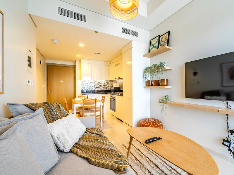 SUMMER OFFER: Modern and Cozy Condo With Unobstructed City Views63836673138179112
