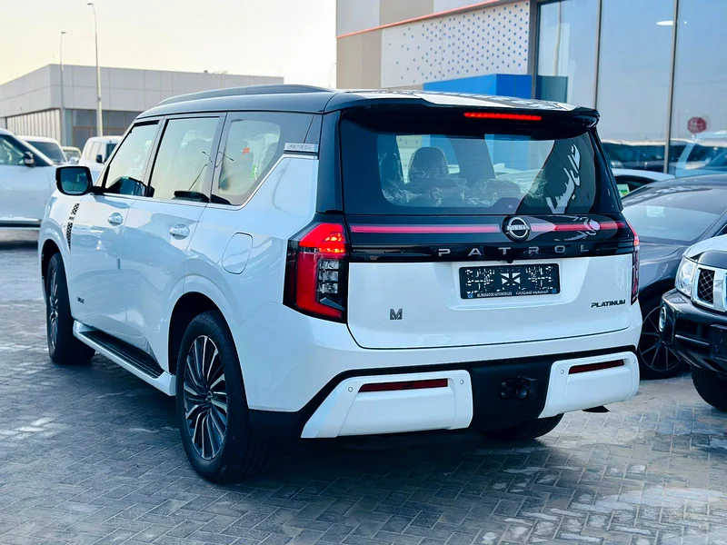 Nissan Patrol Platinum Twin Turbo, black roof, model 2025, agency warranty63156990439681114