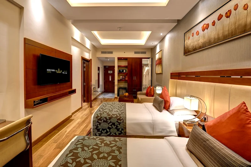 4* فندق روز بارك | إيجار شهري | موقع متميز مقابل محطة مترو سوق التأمين | جميع الفواتير شاملة62936651083779112