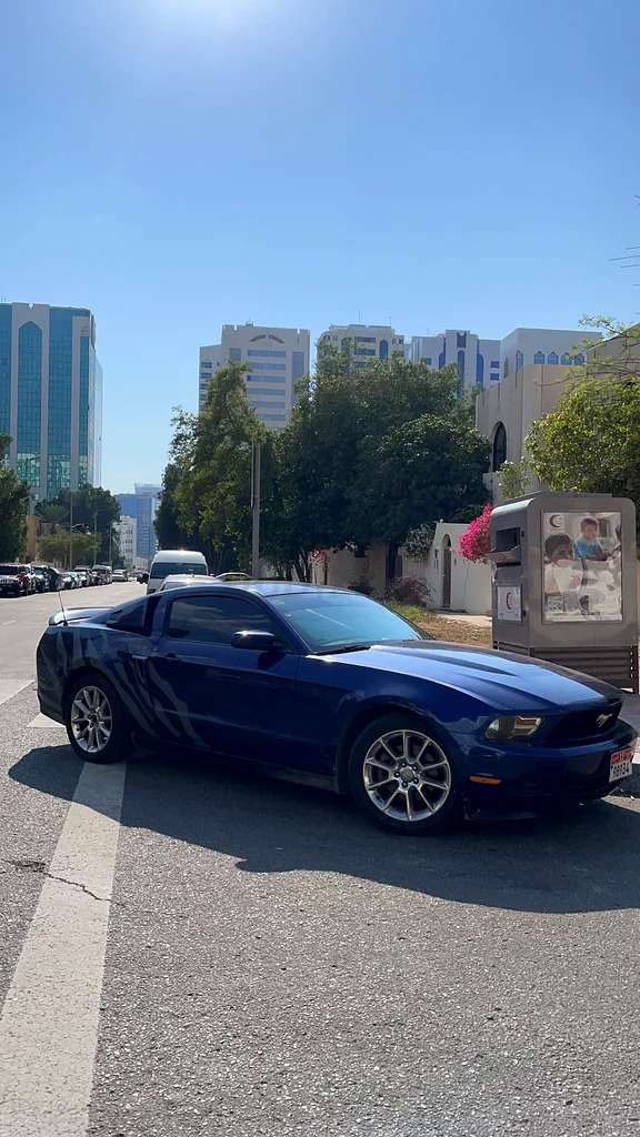 فورد موستانج V6 بريميوم – مواصفات دول مجلس التعاون الخليجي – أزرق – 211,000 كم63168972517121112