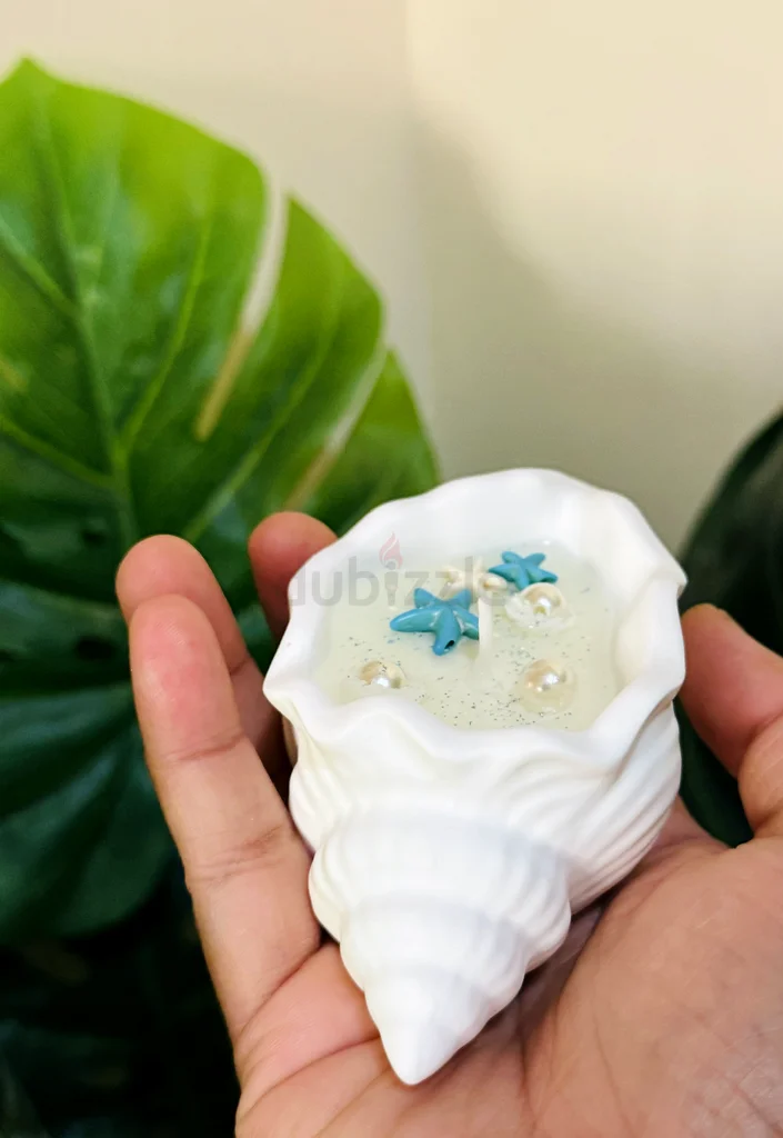 Charming Shell-Shaped Decorative Bowl with Pearls and Starfish63222338219779113