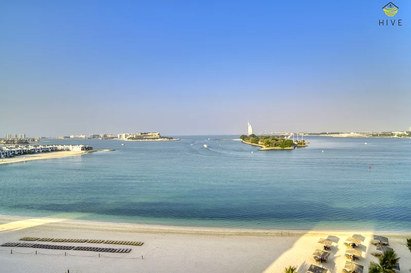 شقة رائعة مكونة من غرفتي نوم بإطلالة على البحر63832117207425110