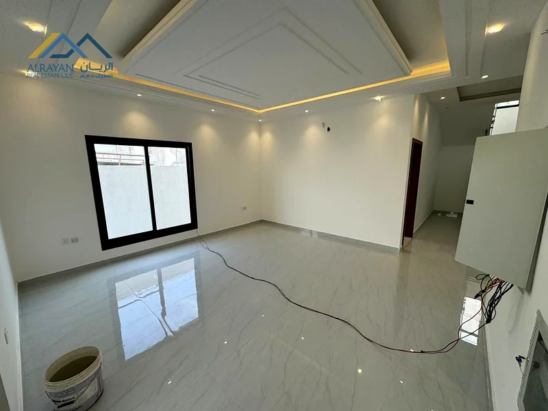 A unique opportunity to own your villa at a very reasonable price with luxurious finishing.63896286272898113
