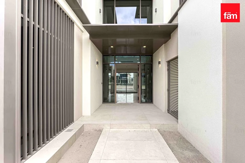 Community Expert | Roof Terrace | Single Row63754432118914111
