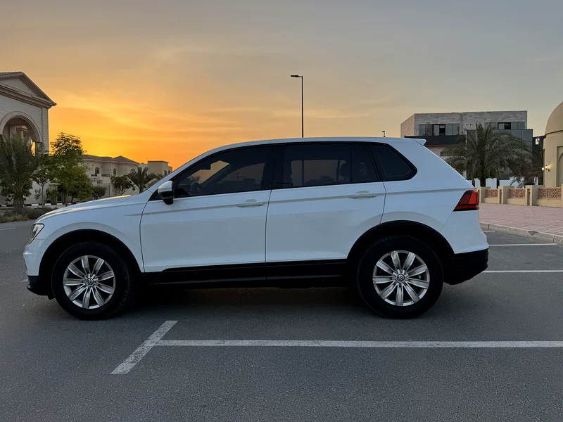 Tiguan 2018 single owner 100,000 km 44,00063170387131394113