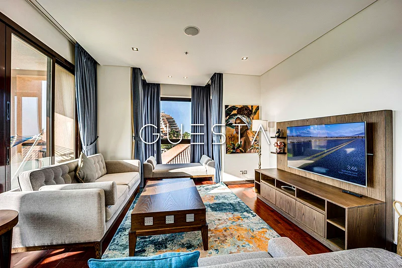 Resort Living |Sea View | All Bills Included63832313079555110