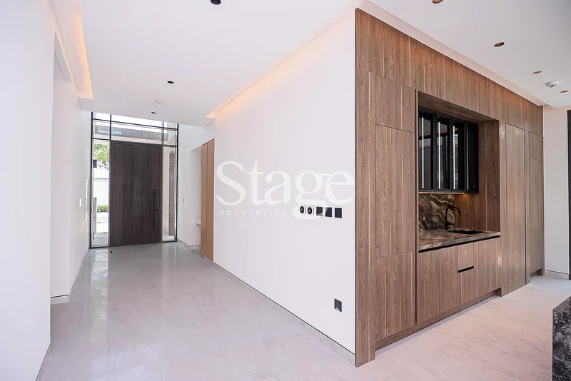 True Corner End Unit || Landscaped || Park Backing63736528506881113