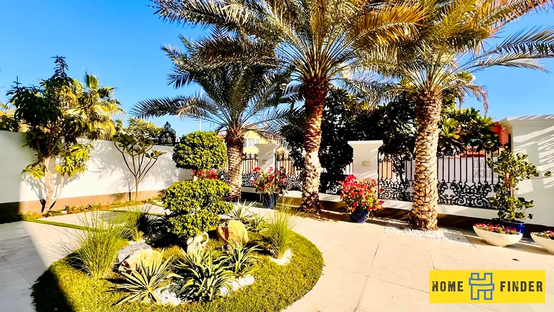 GCC BUYERS ONLY | LUXURIOUS VILLA | CLOSE TO MALL63916247653507114