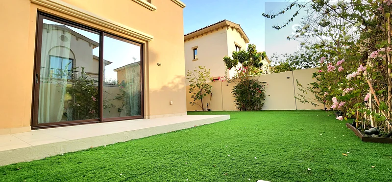 Well Maintained 2E, With Appliances, 4 Bed+Maid62890342825602111