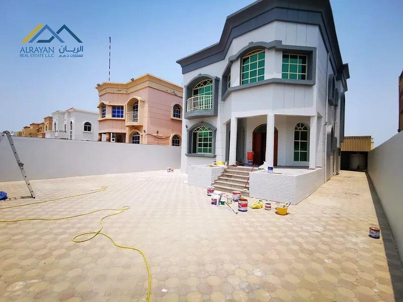 للإيجار، فيلا جميلة بطابع هادئ ومريح ومناطق واسعة63712241284738112