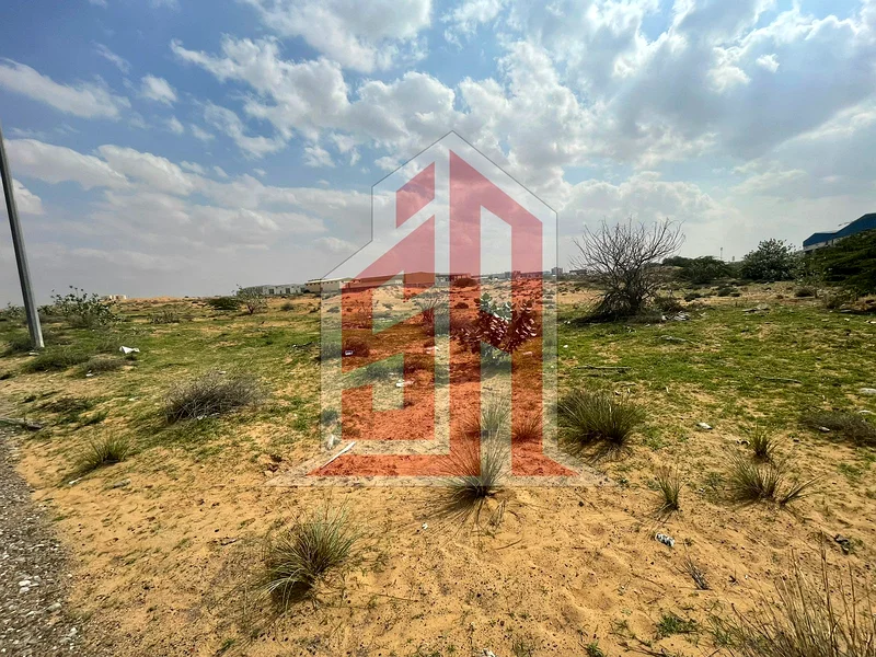 أرض صناعية للبيع لجميع الجنسيات بسعر 95 درهمًا للقدم المربع63194586965377113