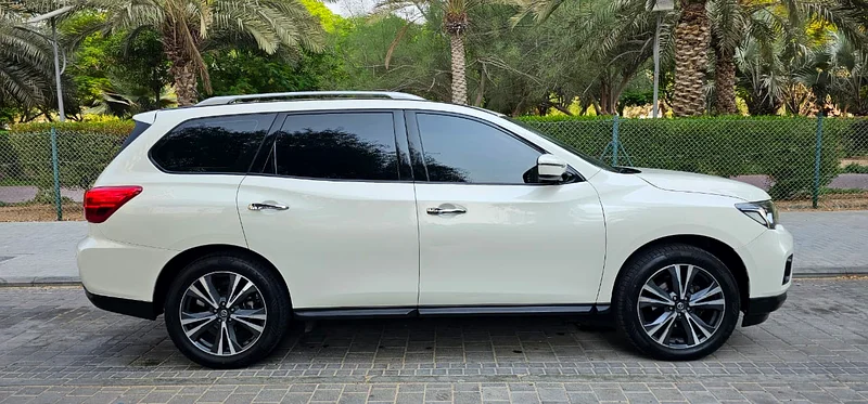 نيسان باثفايندر 3.5 ديزل # 2020 نسخة الشرق الأوسط # مركبة صالون للبيع صيانة دورية 62000 درهم إماراتي62863730595458114