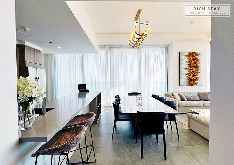 3BR Corner Unit | High-Floor | Spacious  | Sea & Skyline Views63833991965443114