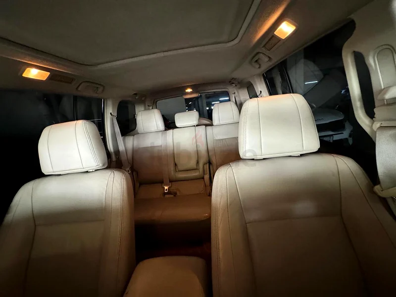 Mint condition Pajero Full Option GCC Spect Just buy and drive63153228301571112