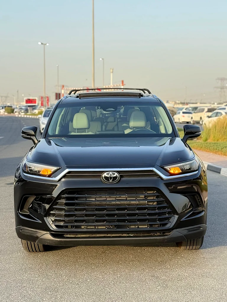TOYOTA GRAND HIGHLANDER Hybrid 2024 7800 Driven . FULLOPTION PREMIUM63158340917123112