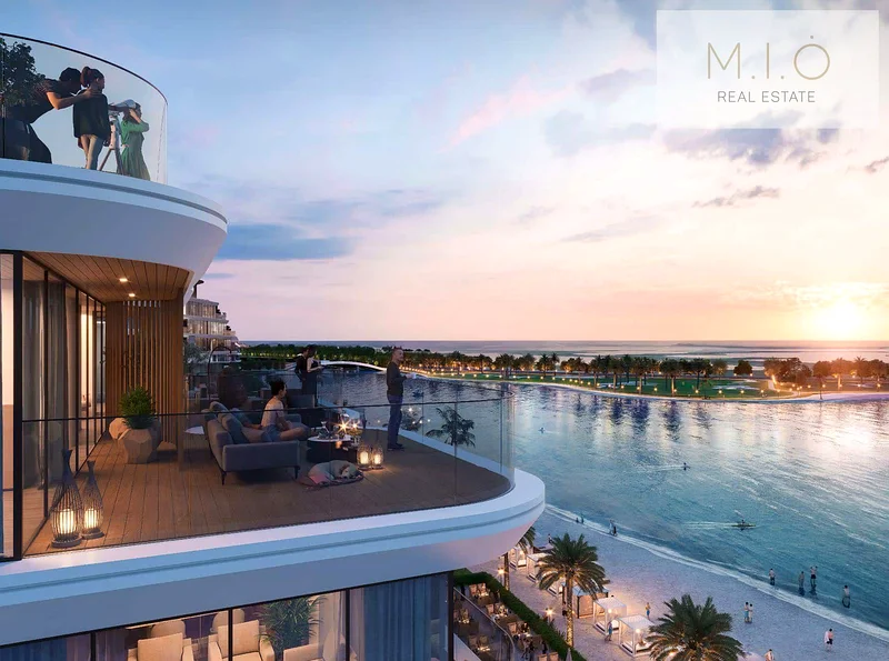 Luxury Waterfront Living | Exclusive Island Life63257619179139112