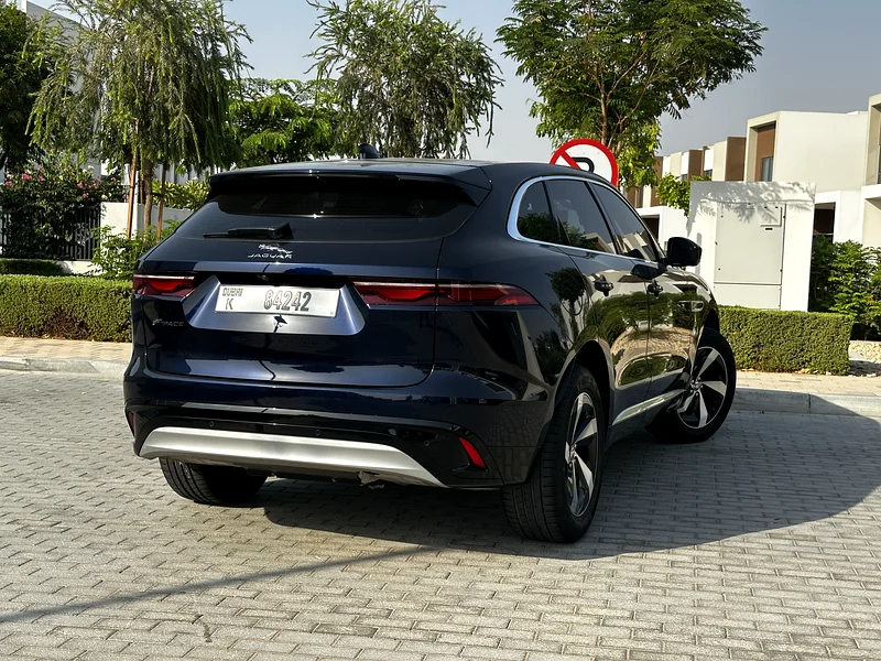 F pace AWD P250 under warranty  service package63221824227842113