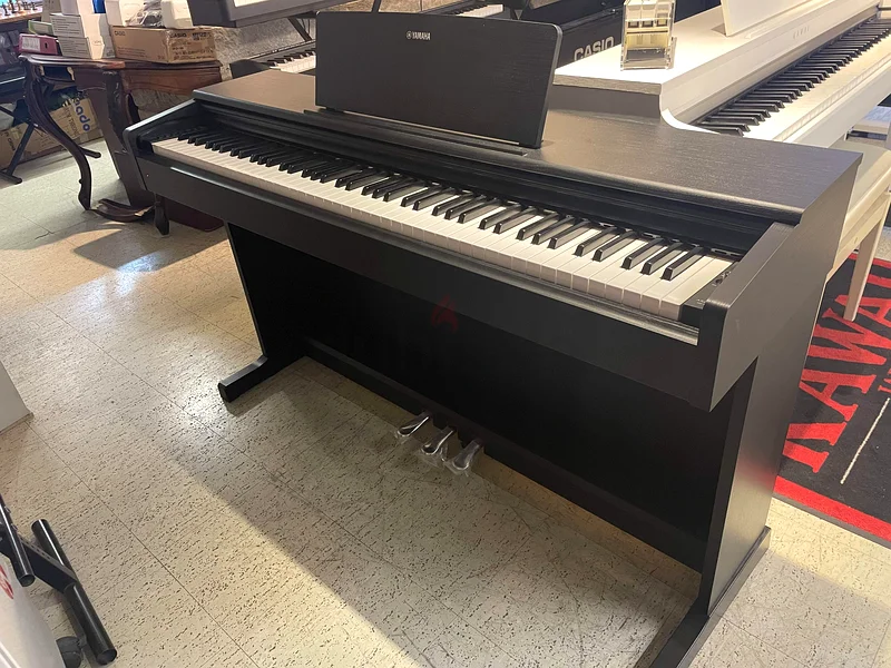 Yamaha Digital Piano Arius YDP-144 Rosewood63209351000321112