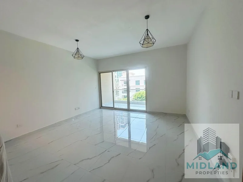 Upgraded | 1 Bedroom | Facing Community | Al Dhafrah 4 | Greens62937619355011112