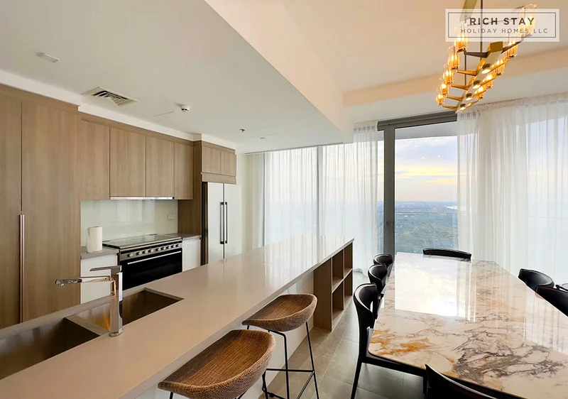 3BR Corner Unit | High-Floor | Spacious  | Sea & Skyline Views63817255628674114