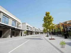 The Royal Palms: Spacious 5BHK Villa with Modern Elegance