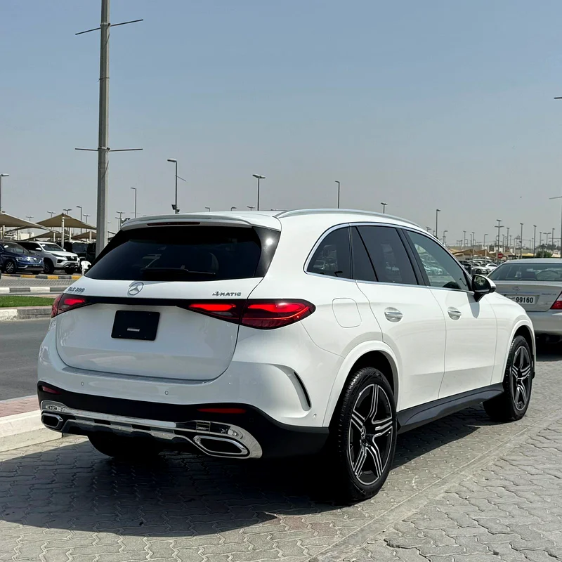 GLC 300 4MATIC | LOADED | EXCELLENT CONDITION |WITH WARRANTY63158339575939112