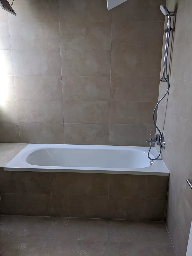 For sale: A detached, corner villa overlooking the garden in the Nasma project - Al Raqiba (Al Tay), Al Suyoh suburb, Sharjah63205837395202114