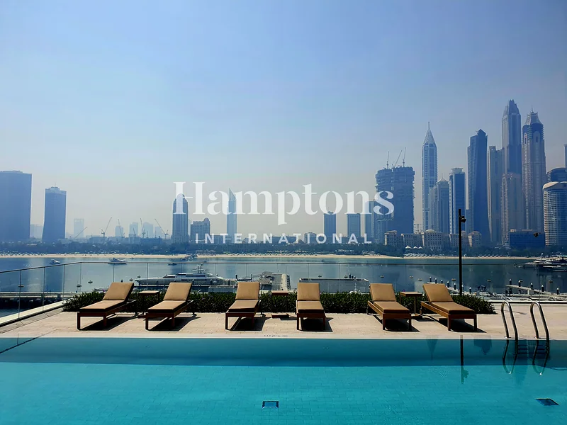 Corner Unit | Stunning Skyline Views | Vacant63733974626563110