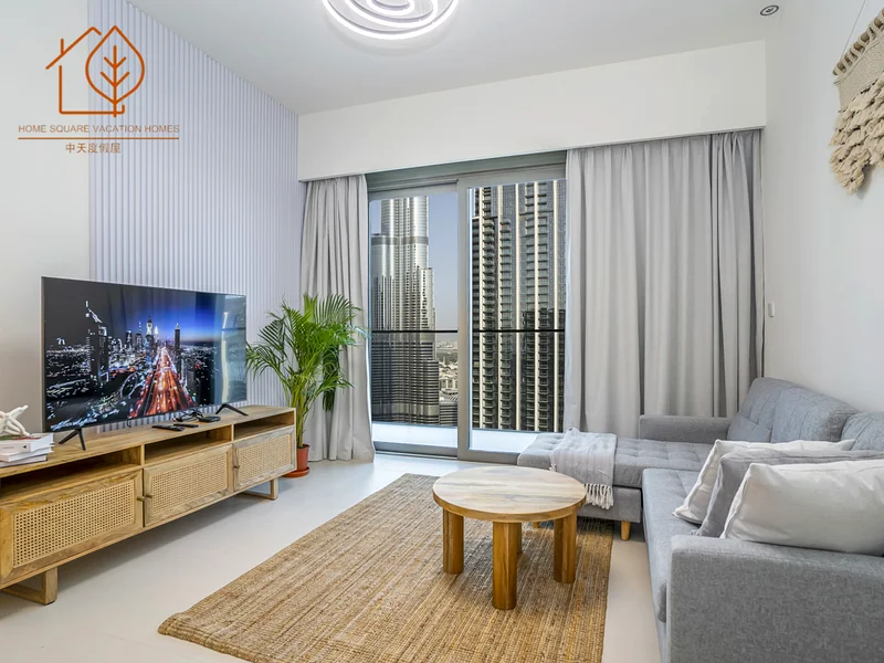 شقة مفروشة بالكامل بغرفة نوم واحدة في الطابق العلوي بإطلالة رائعة على برج خليفة63817478540035110