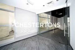 Fitted Unit, High Floor, Vacant, Multiple Options