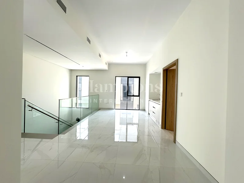 Huge Plot | Park Facing | Vastu 4 Bed Villa63150486491522112
