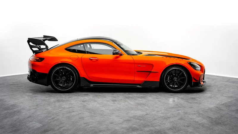 مرسيدس بنز AMG GT بلاك سيريز - 2021 - دول مجلس التعاون الخليجي63165227382659114