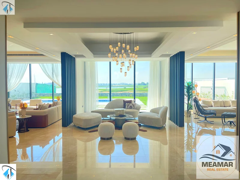 Luxury Haven Villa with Enchanting Golf Lake View63879954465025111