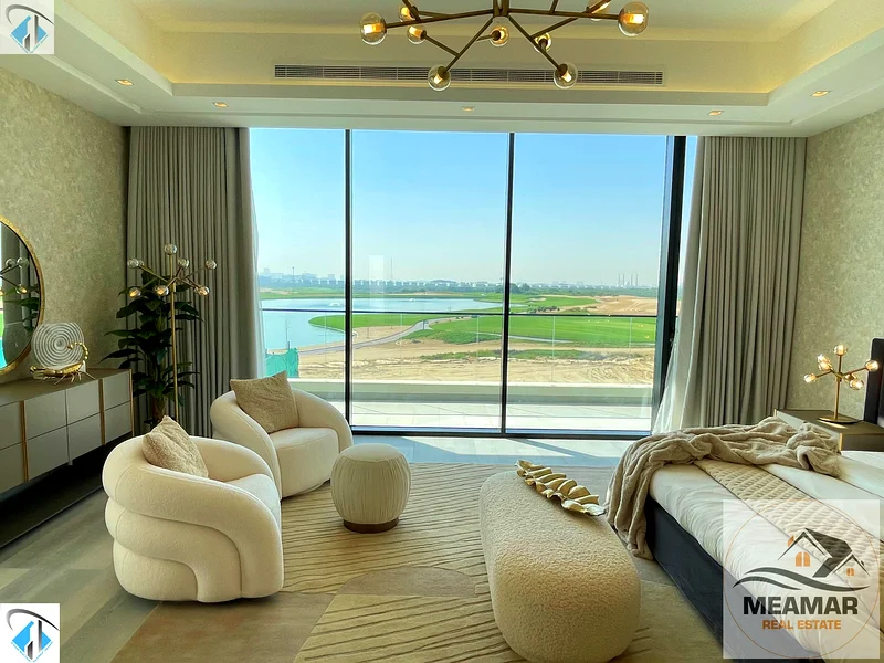 Luxury Haven Villa with Enchanting Golf Lake View63879954465025110