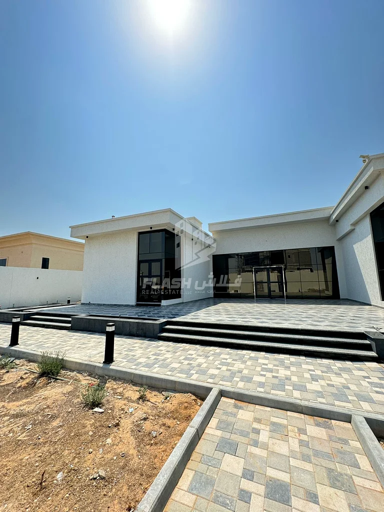 4 BHK |  Luxury Villa  | Private Garden63857913741825110