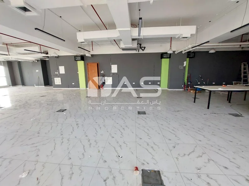 مساحة عمل مثالية بإطلالات بانورامية | مساحة كبيرة63261782942339114