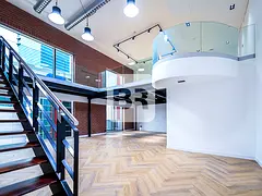 Fitted | Flexible layout | Access 24/7