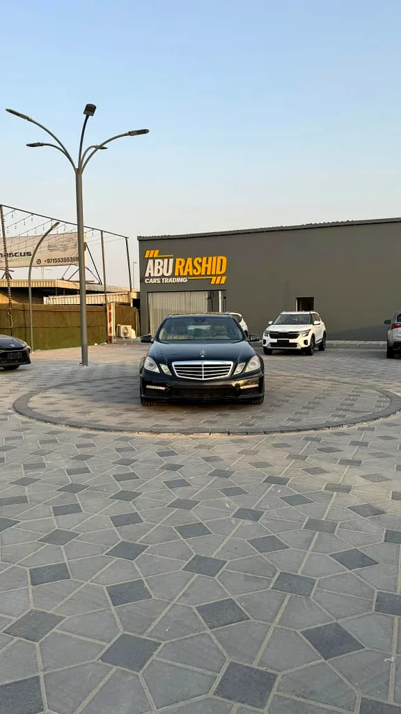 Mercedes-Benz E63 201063230141507203111