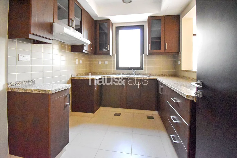 Well Maintained | Huge Layout | Nearby Pool+Park62890342807811112