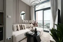 Premium 1BR | Dubai Canal &amp; Skyline View