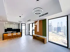 Unfurnished | High End | Vacant Now | Canal View