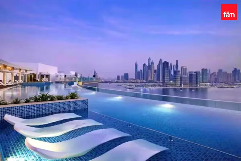 Residential | VOT | High floor | Private beach64008492477569111