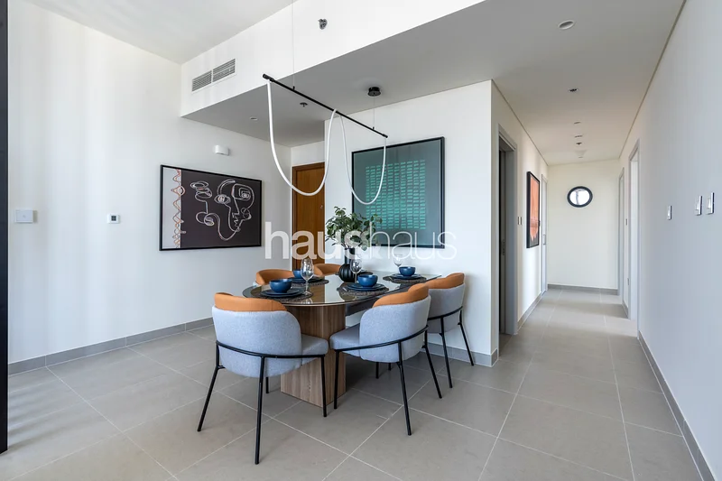 Sweeping Views of Sea and City Skyline | Prime63833397017601111